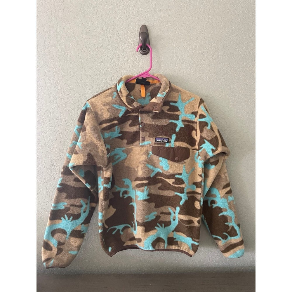 Patagonia Brown Tan & Turquoise Camouflage Snap-T Fleece Pullover